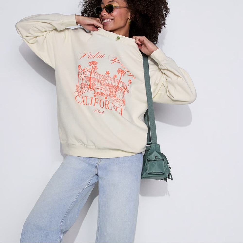 🆕💕PINK VICTORIAS SECRET💕CAMPUS FLEECE OVERSIZED CREW SWEATSHIRT